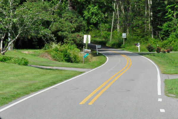 narrow lanes on Garrington Island Road 